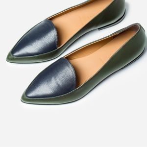 Everlane the Modern Point Loafers in Green/Navy | Size 8.5
